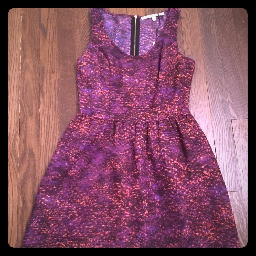 Collective concepts XS dress. Purple pattern
